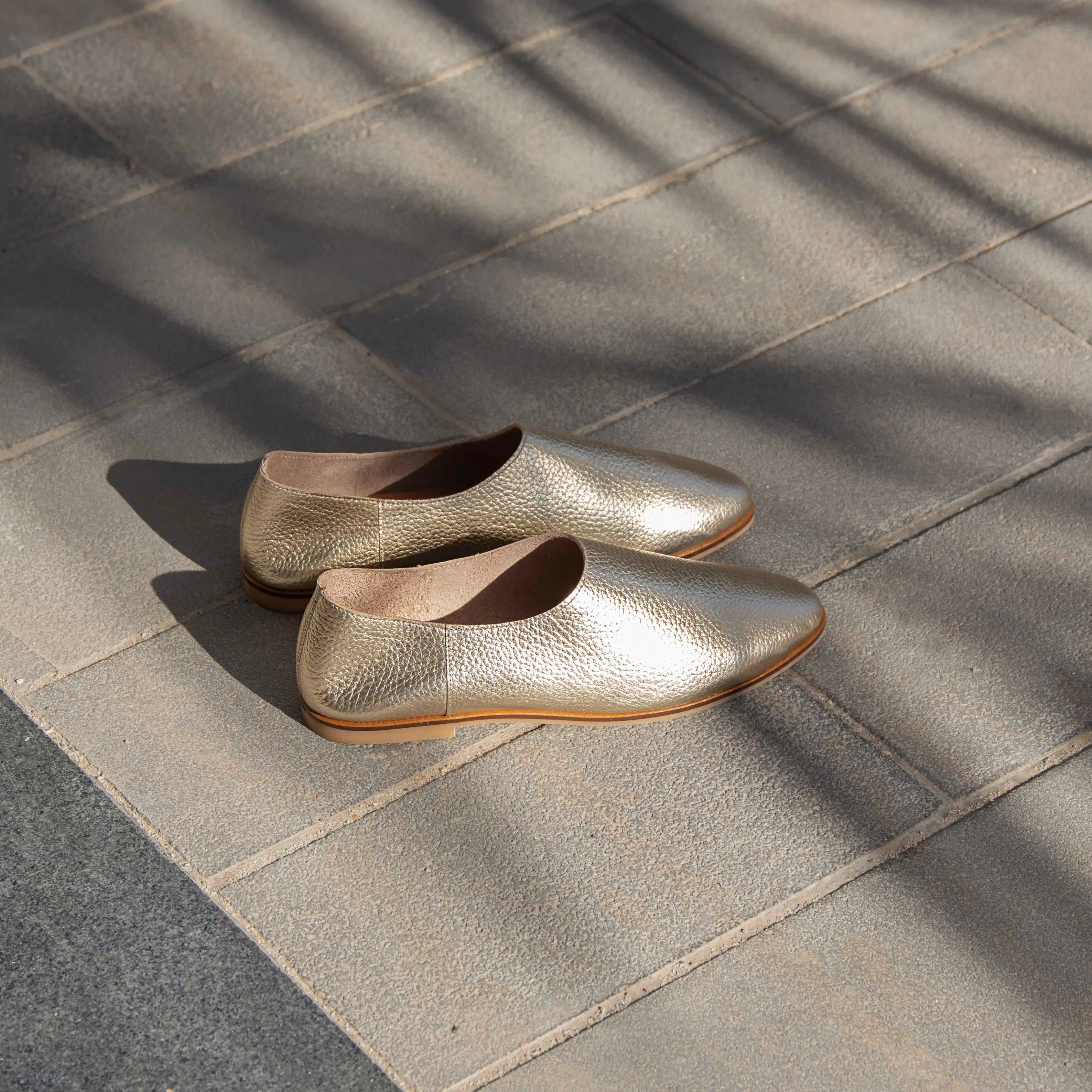Adeela gold loafer