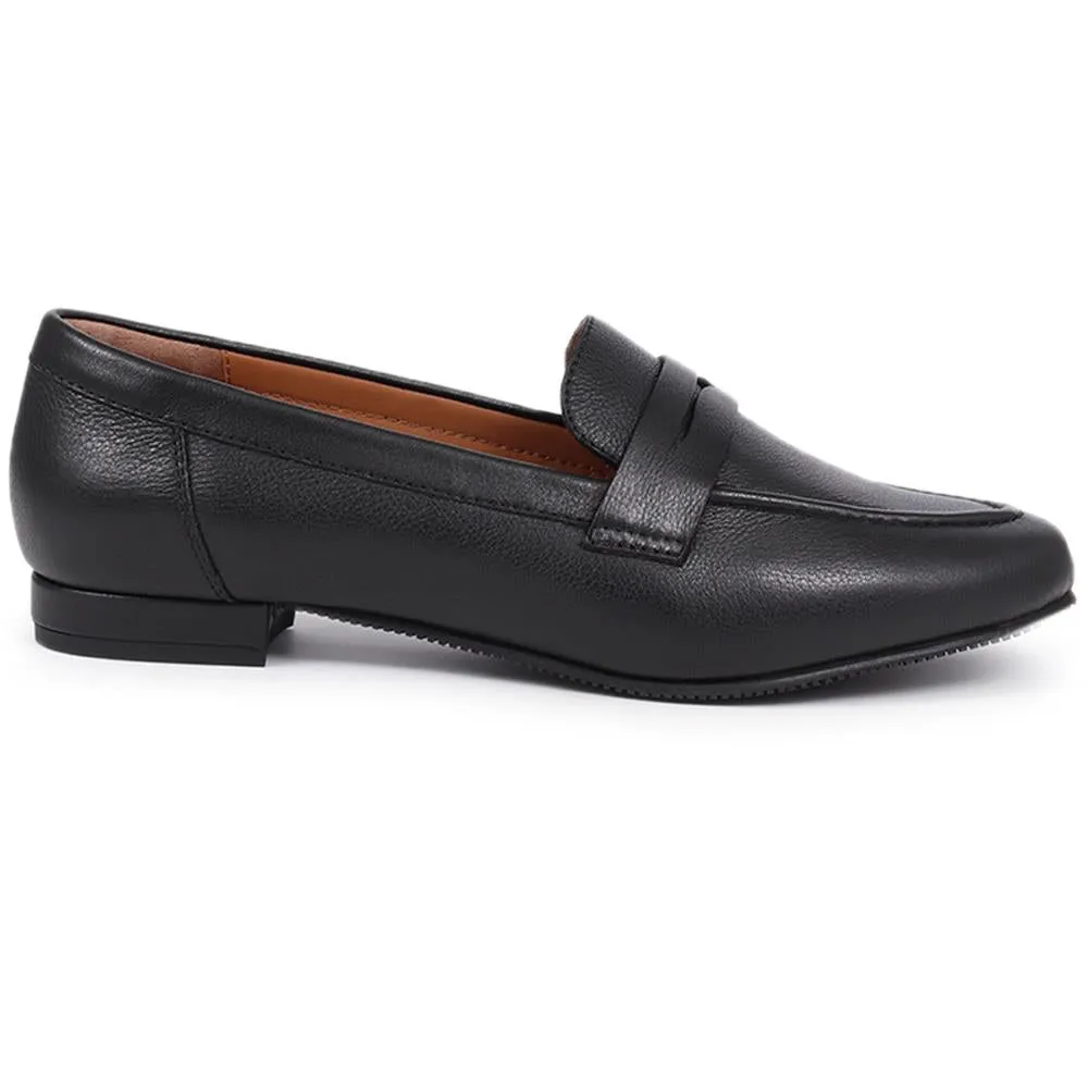 Synara Leather Loafers  - SYNARA / 325 771